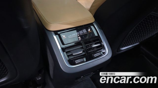 Volvo XC90 (II) T6 Inscription 2017 — фото 19