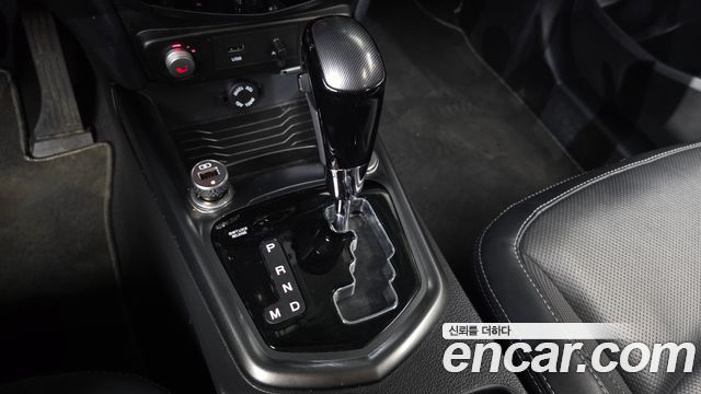 KG Mobility (SsangYong) Tivoli VX 2WD 2017 — фото 9