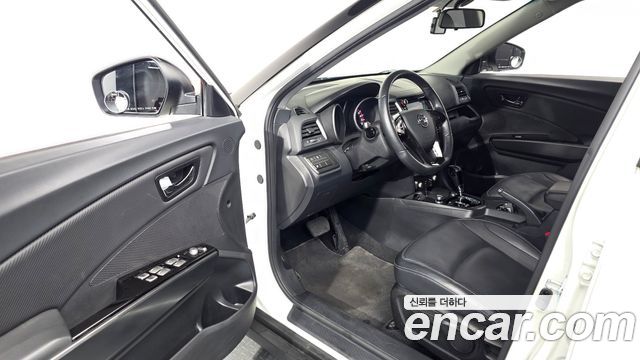 KG Mobility (SsangYong) Tivoli VX 2WD 2017 — фото 10