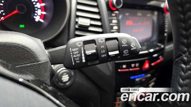 KG Mobility (SsangYong) Tivoli VX 2WD 2017 — фото 36