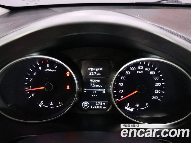 Kia Sportage R Diesel 2WD Prestige 2014 — фото 7