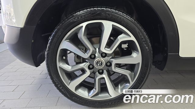 KG Mobility (SsangYong) Tivoli Diesel VX 2WD 2016 — фото 5