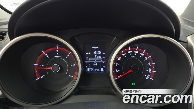 KG Mobility (SsangYong) Tivoli Diesel VX 2WD 2016 — фото 8