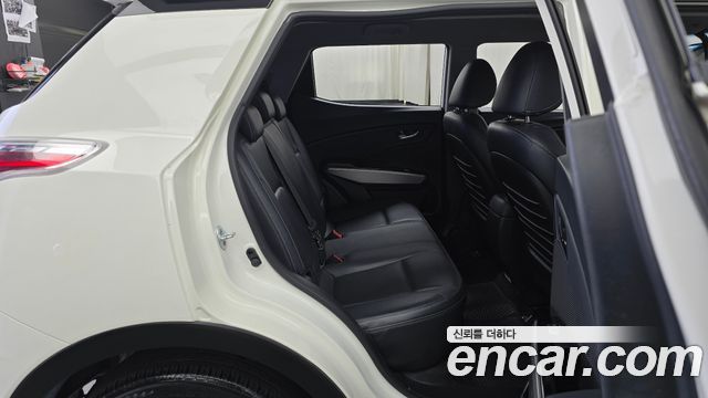 KG Mobility (SsangYong) Tivoli Diesel VX 2WD 2016 — фото 12