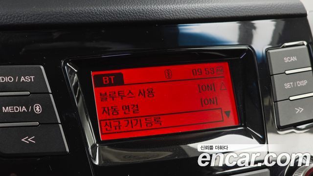 KG Mobility (SsangYong) Tivoli Diesel VX 2WD 2016 — фото 16