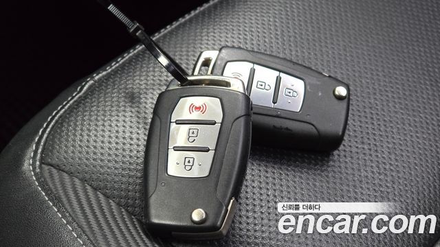 KG Mobility (SsangYong) Tivoli Diesel VX 2WD 2016 — фото 19