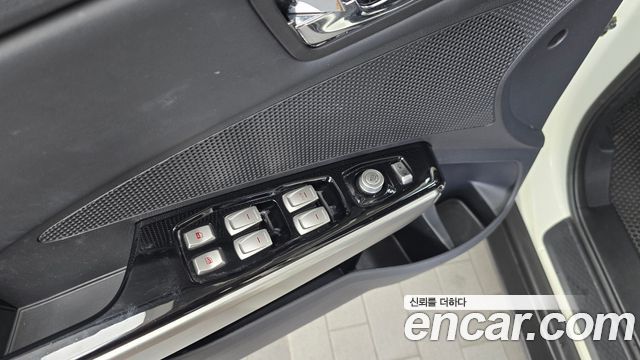 KG Mobility (SsangYong) Tivoli Diesel VX 2WD 2016 — фото 28