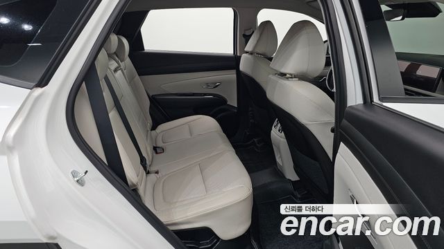 Hyundai Tucson Hybrid (NX4) HEV 1.6 2WD Inspiration 2024 — фото 16