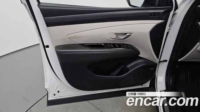 Hyundai Tucson Hybrid (NX4) HEV 1.6 2WD Inspiration 2024 — фото 30