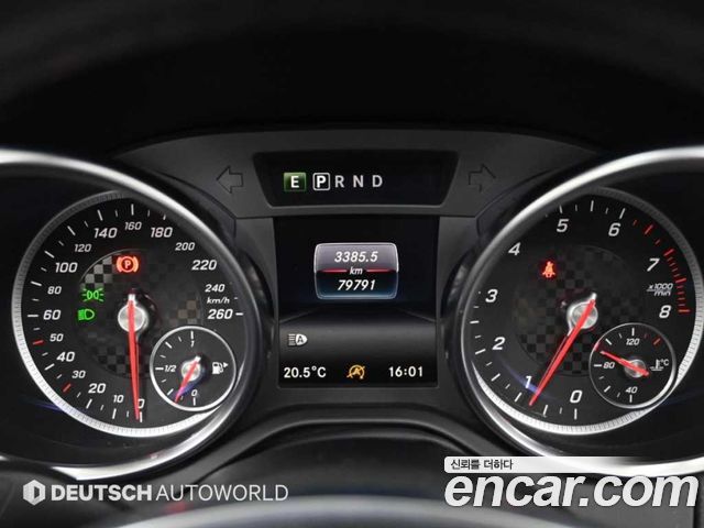 Mercedes-Benz SLC-Class (R172) SLC200 2017 — фото 8