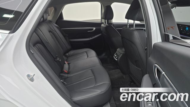 Hyundai Sonata The Edge (DN8) 1.6 Turbo Exclusive 2026 — фото 15