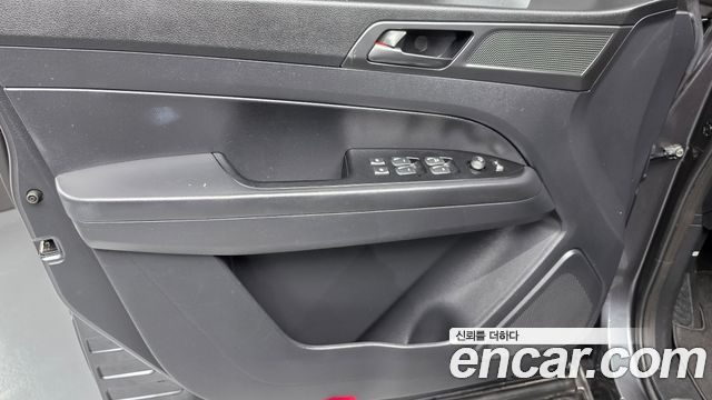 KG Mobility (SsangYong) Rexton Sports Diesel 2.2 4WD Prestige 2021 — фото 24