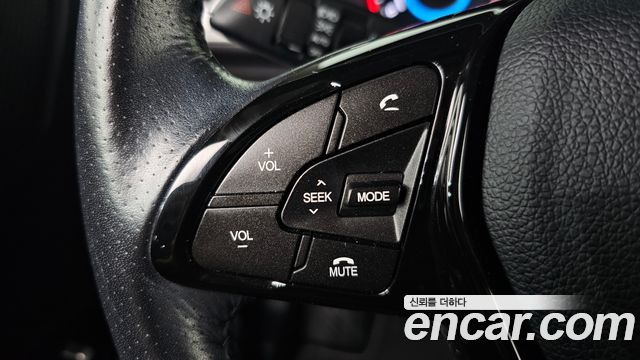 KG Mobility (SsangYong) Tivoli Armor Gear Edition 2WD 2018 — фото 17