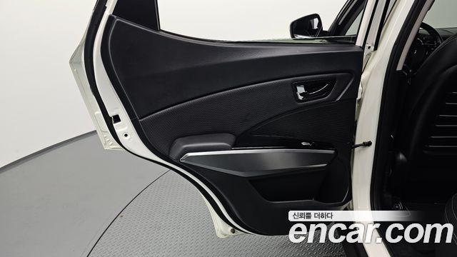 KG Mobility (SsangYong) Tivoli Armor Gear Edition 2WD 2018 — фото 25