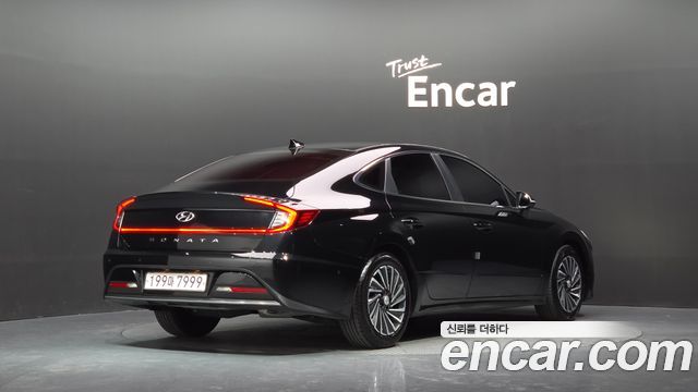 Hyundai Sonata Hybrid (DN8) Inspiration 2022 — фото 2
