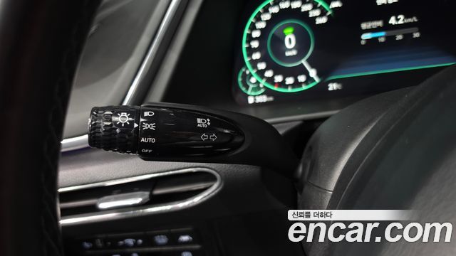 Hyundai Sonata Hybrid (DN8) Inspiration 2022 — фото 29