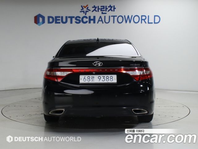 Hyundai Grandeur (HG) HG240 Luxury 2012 — фото 4