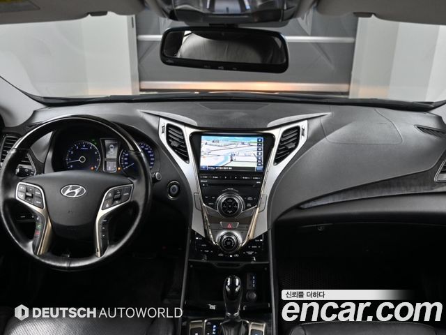 Hyundai Grandeur (HG) HG240 Luxury 2012 — фото 7
