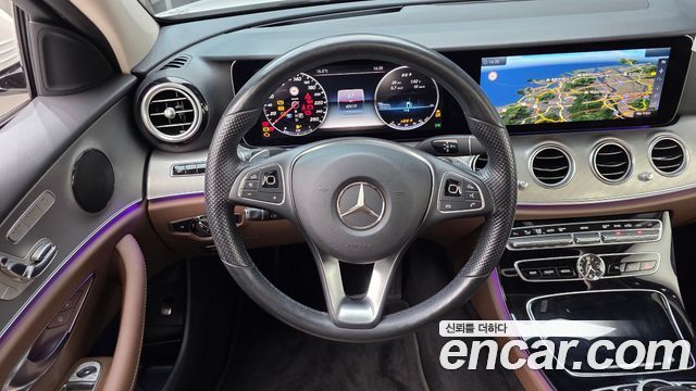Mercedes-Benz E-Class (W213) E350d 2017 — фото 13