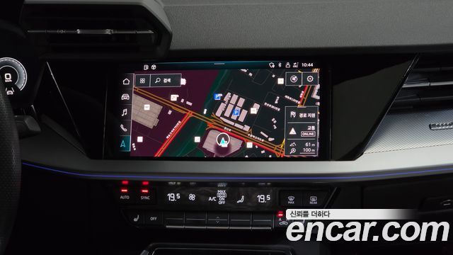 Audi A3 (8Y) 40 TFSI Premium 2024 — фото 12