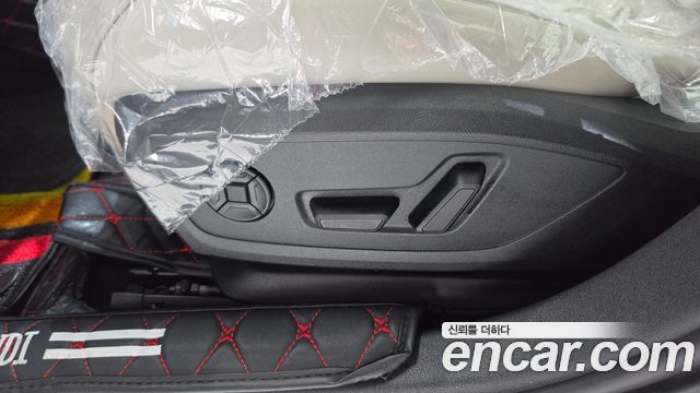 Audi A3 (8Y) 40 TFSI Premium 2024 — фото 31