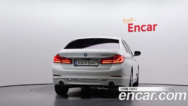 BMW 5 Series (G30) 520d Luxury Plus 2018 — фото 4