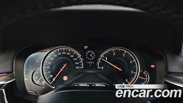 BMW 5 Series (G30) 520d Luxury Plus 2018 — фото 8