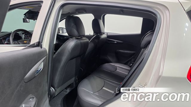 Chevrolet Spark Premier 2020 — фото 15