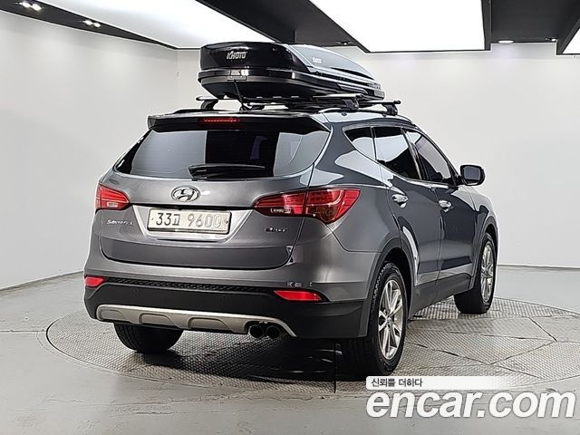 Hyundai Santa Fe (DM) Diesel(e-VGT) 2.0 2WD Premium 2013 — фото 4