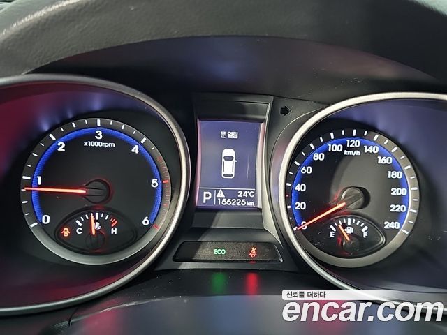 Hyundai Santa Fe (DM) Diesel(e-VGT) 2.0 2WD Premium 2013 — фото 7