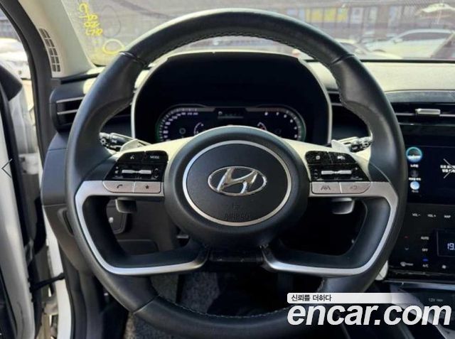 Hyundai Tucson (NX4) Gasoline 1.6 Turbo 2WD Premium 2023 — фото 7