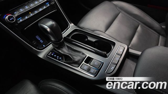 Hyundai Grandeur (IG) 3.0 Exclusive Special 2018 — фото 9