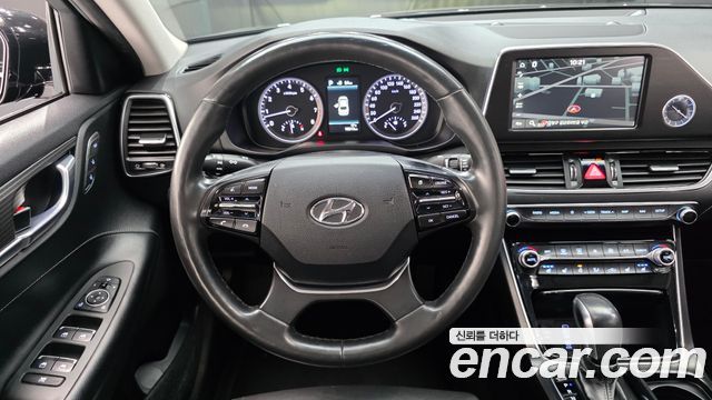 Hyundai Grandeur (IG) 3.0 Exclusive Special 2018 — фото 13