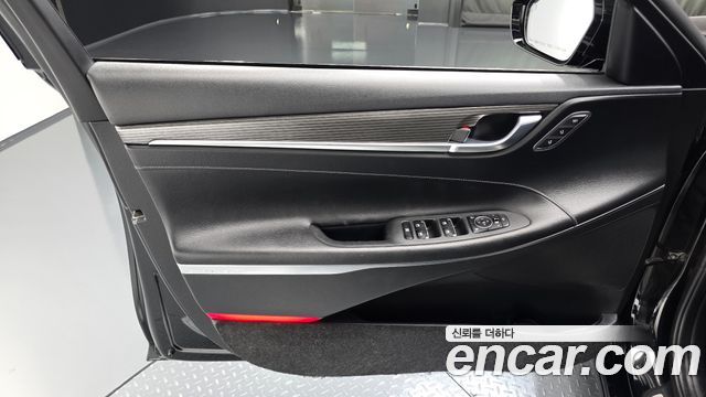Hyundai Grandeur (IG) 3.0 Exclusive Special 2018 — фото 24