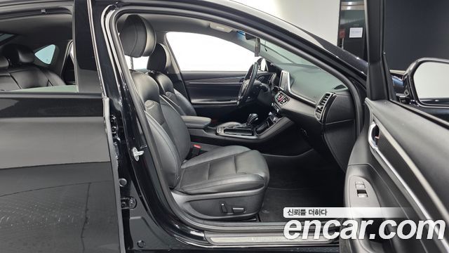 Hyundai Grandeur (IG) 3.0 Exclusive Special 2018 — фото 26