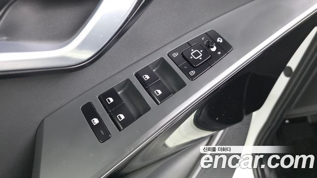 Kia Niro Prestige 2024 — фото 33