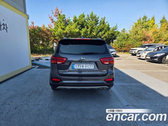 Kia Sorento Diesel 2.0 2WD Marster 2020 — фото 4