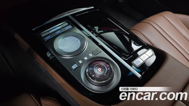 Genesis G80 (RG3) Gasoline 2.5 Turbo AWD 2022 — фото 9