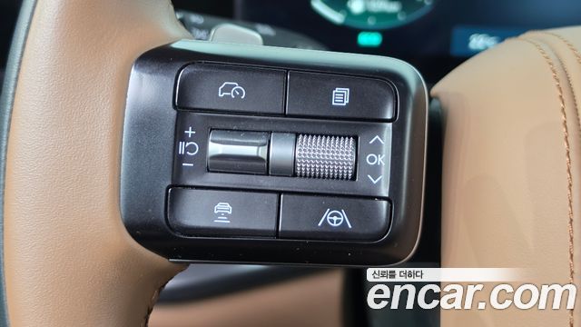 Hyundai Grandeur (GN7) 2,5 Gasoline 2WD Calligraphy 2025 — фото 16
