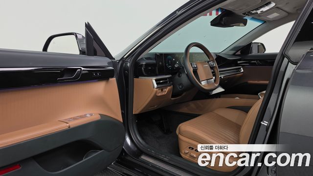 Hyundai Grandeur (GN7) 2,5 Gasoline 2WD Calligraphy 2025 — фото 26