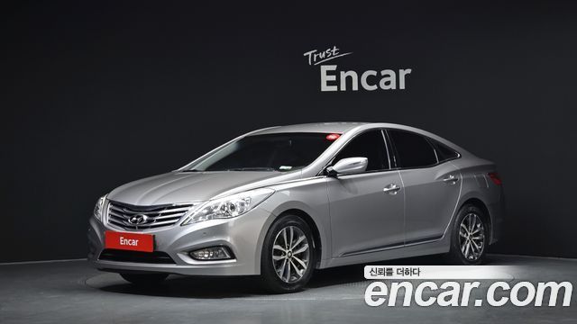 Hyundai Grandeur (HG) HG240 Luxury 2011 — фото 1