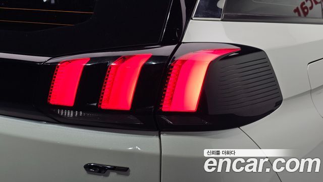 Peugeot 5008 (II) 2.0 BlueHDi GT 2019 — фото 23