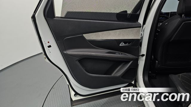 Peugeot 5008 (II) 2.0 BlueHDi GT 2019 — фото 25