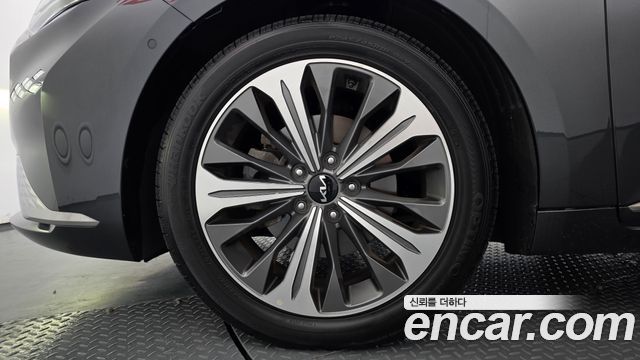 Kia K8 Hybrid Noblesse 2023 — фото 5