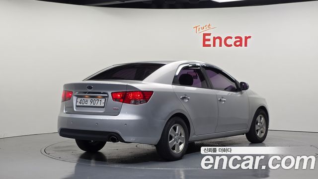 Kia Forte 1.6 GDI Luxury Standard 2012 — фото 2