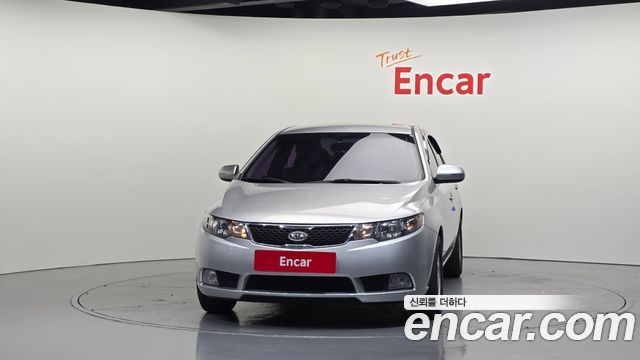 Kia Forte 1.6 GDI Luxury Standard 2012 — фото 3