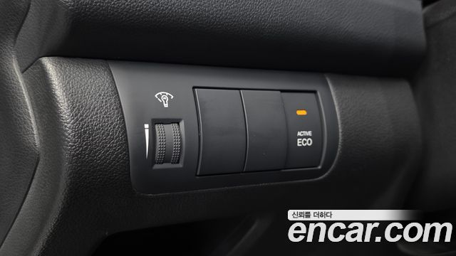 Kia Forte 1.6 GDI Luxury Standard 2012 — фото 15