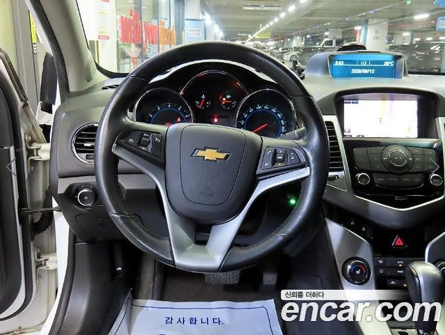 Chevrolet Cruze 1.8 LTZ+ 2011 — фото 8