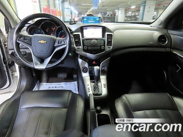 Chevrolet Cruze 1.8 LTZ+ 2011 — фото 10