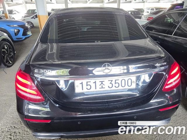 Mercedes-Benz E-Class (W213) E300 4MATIC Exclusive 2020 — фото 3